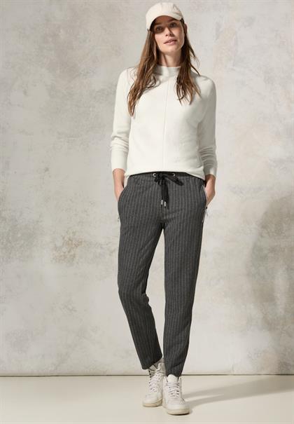 B302871 vanilla white