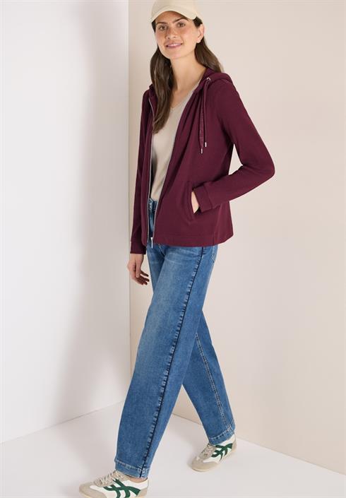 b324827-sweet-grape-red