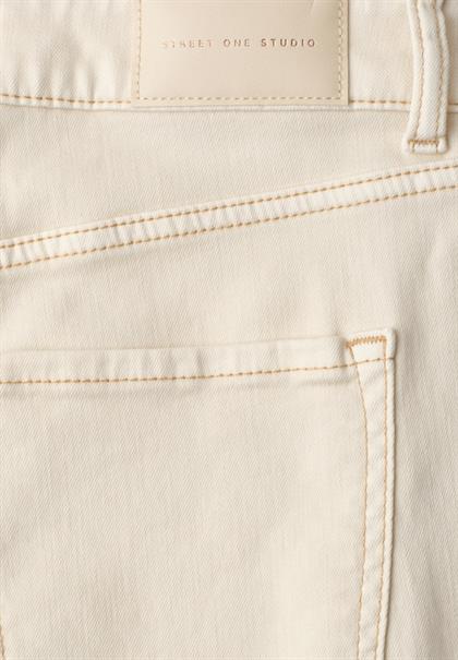 Barrel Leg Jeans im Loose Fit ecru washed