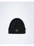 Basic beanie salute
