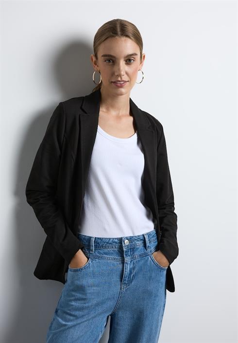 basic-blazer-black
