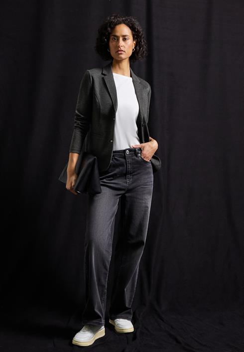 basic-blazer-black