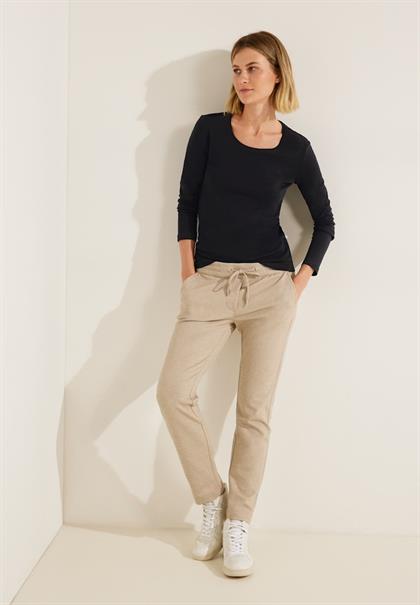 Basic Langarmshirt black
