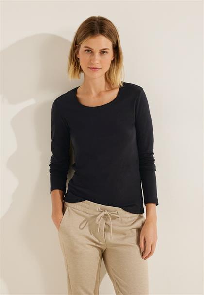Basic Langarmshirt black