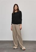 Basic Pullover black