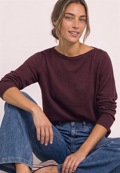 Basic Pullover mit U-Boot-Ausschnitt rustic rouge