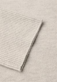 Basic Pullover tusk cream mel.