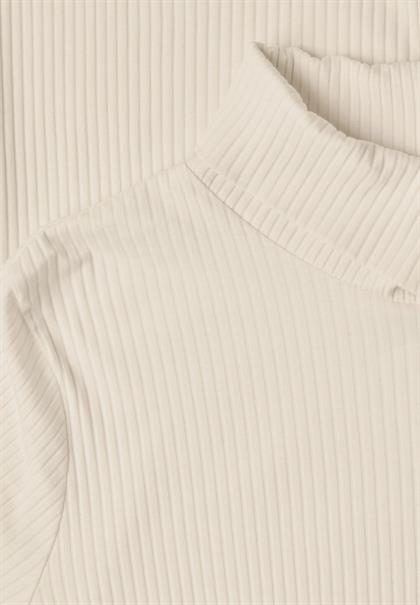 Basic Shirt in Unifarbe mit Rollkragen pure beige