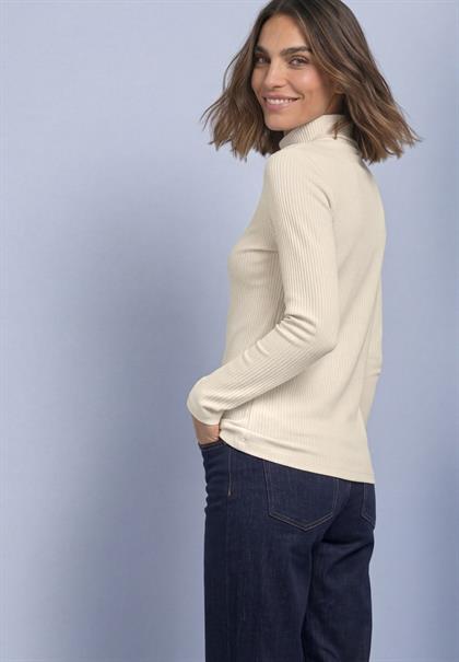 Basic Shirt in Unifarbe mit Rollkragen pure beige