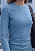 Basic Shirt in Unifarbe mit Rundhals loom blue