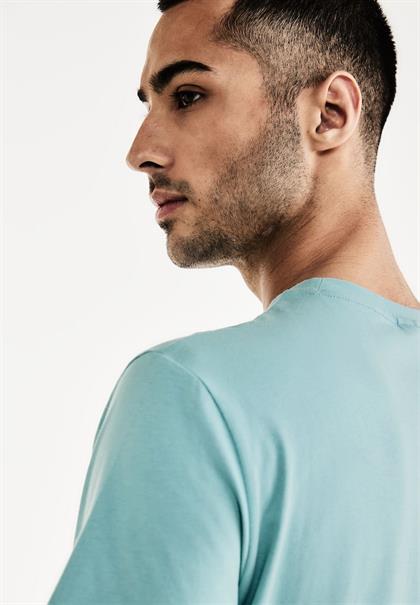 Basic T-Shirt in Unifarbe aurora turquoise
