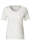 Basic T-Shirt in Unifarbe vanilla white
