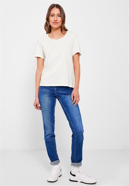 Basic T-Shirt in Unifarbe vanilla white
