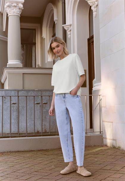 Basic T-Shirt mit Kurzarm und Rundhals off white