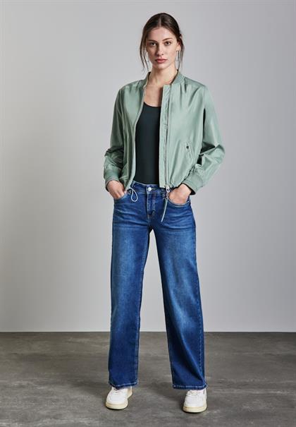 Basic Top in Unifarbe hunter green