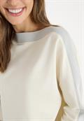 Batwing Shirt mit Tape creamy white