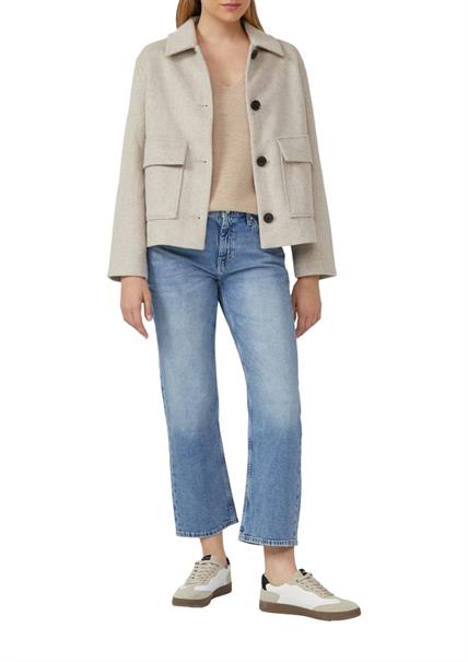 beige