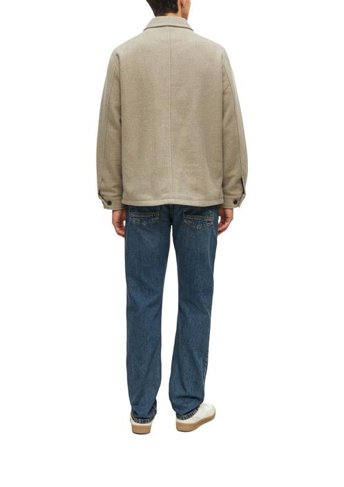 beige