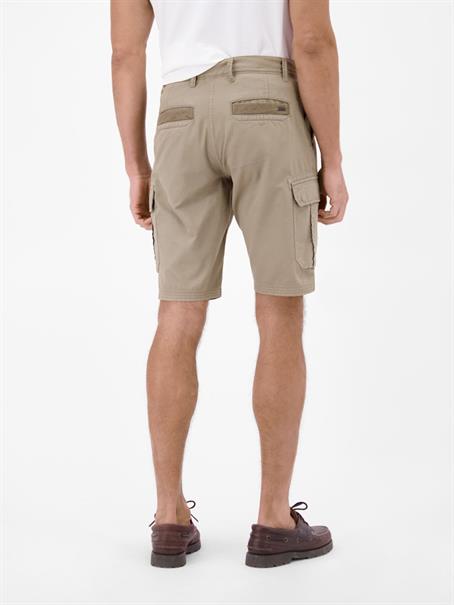 BERMUDA (MIT TASCHE) medium kitt