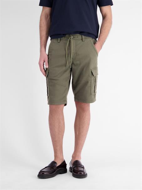 BERMUDA (MIT TASCHE) nordic olive
