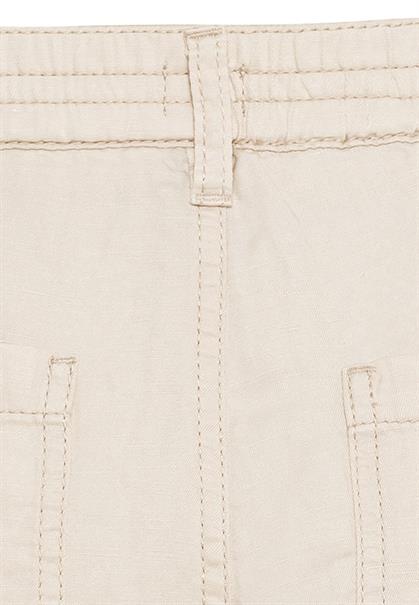 Bermuda bone white