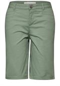 Bermuda Shorts dry salvia green