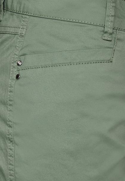 Bermuda Shorts dry salvia green