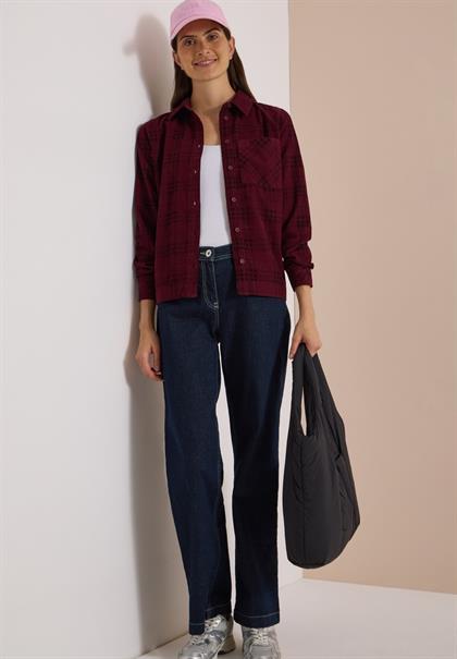 berry red