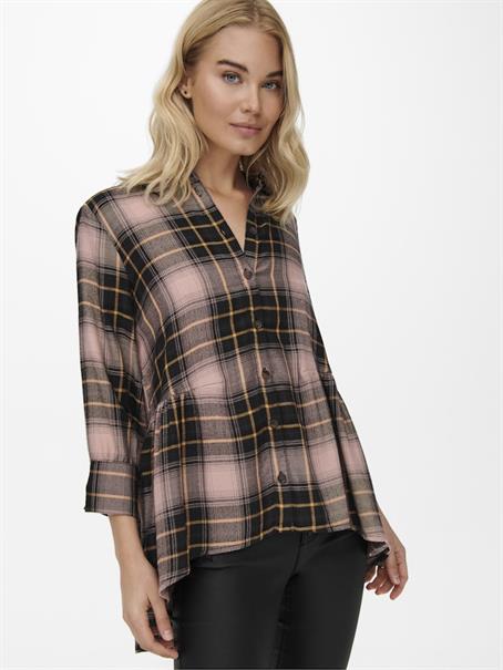 black-dusty rose check