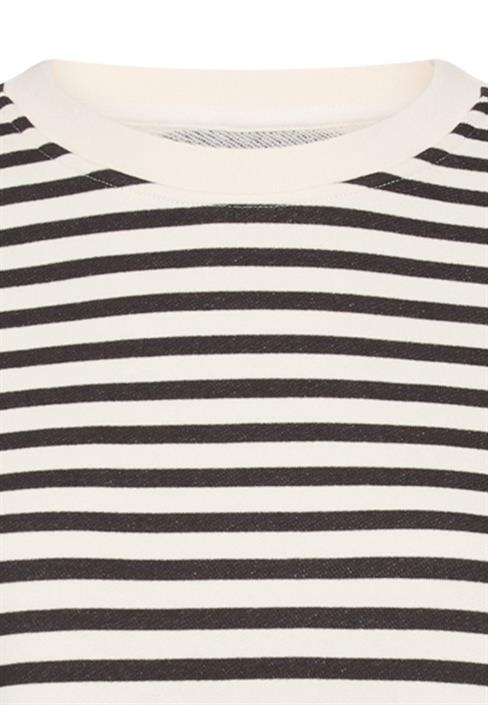 black-milkwhite-st