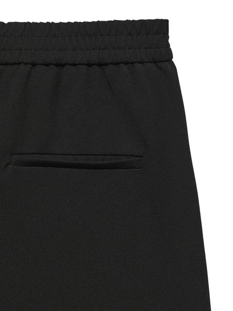black1
