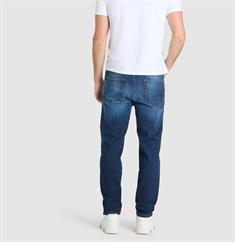 blau23