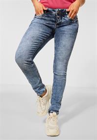 Blaue Casual Fit Jeans heavy indigo random wash