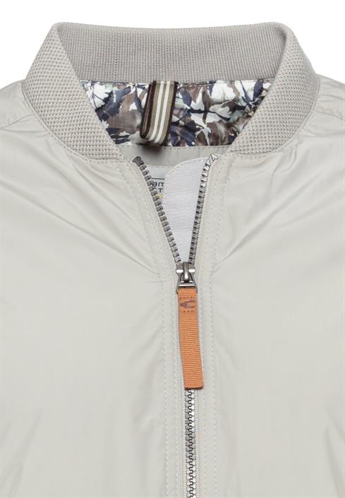 blouson-aus-recyceltem-polyester-light-sage