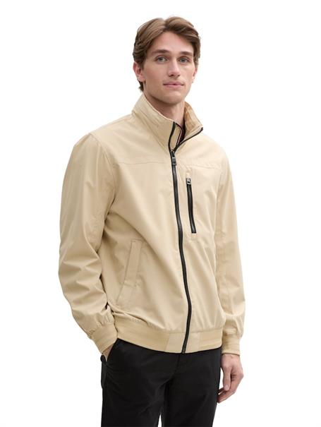 Blouson Jacke mit Kapuze im Stehkragen field rye brown