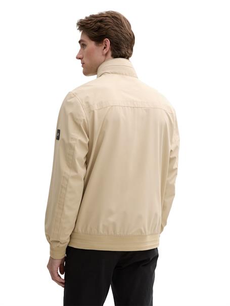 Blouson Jacke mit Kapuze im Stehkragen field rye brown