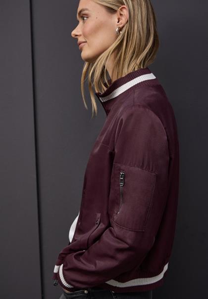 Blouson mit Collegedetails jazz berry