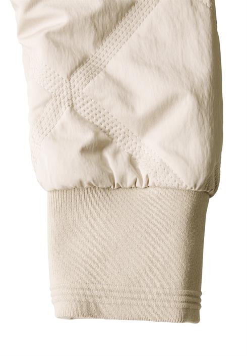 blouson-mit-steppmuster-pearly-sand