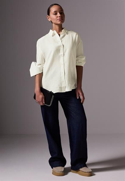 Bluse im Relaxed Fit off white