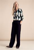 Bluse mit grafischem Muster hunter green