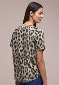 Bluse mit Split Neck und Animal Print timeless beige
