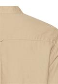 Bluse mit Stehkragen und Knopfleiste sand