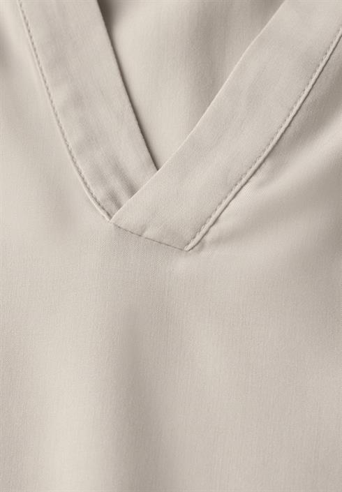 bluse-mit-tape-details-smooth-sand-beige