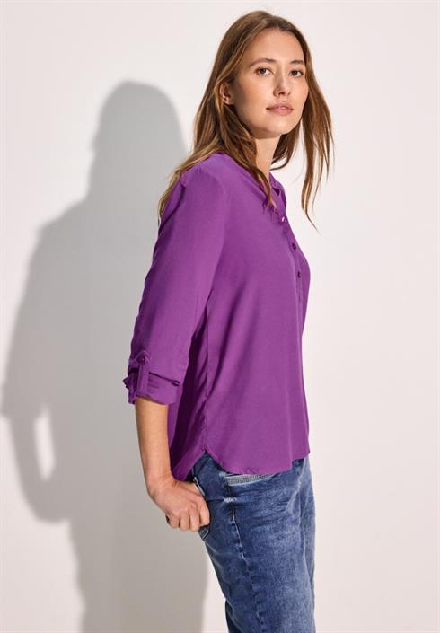bluse-mit-turn-up-iced-violet