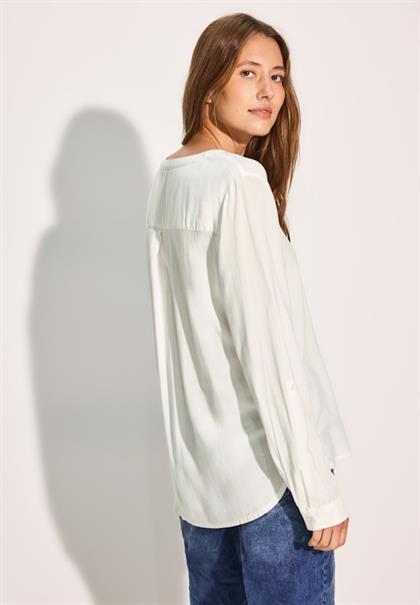 Bluse mit Turn-Up vanilla white