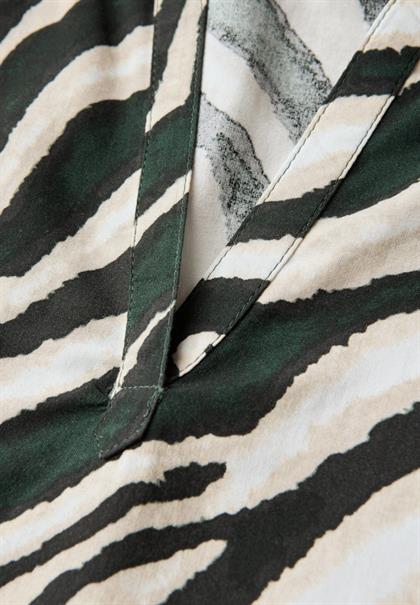 Bluse mit Zebra-Muster pine grove green