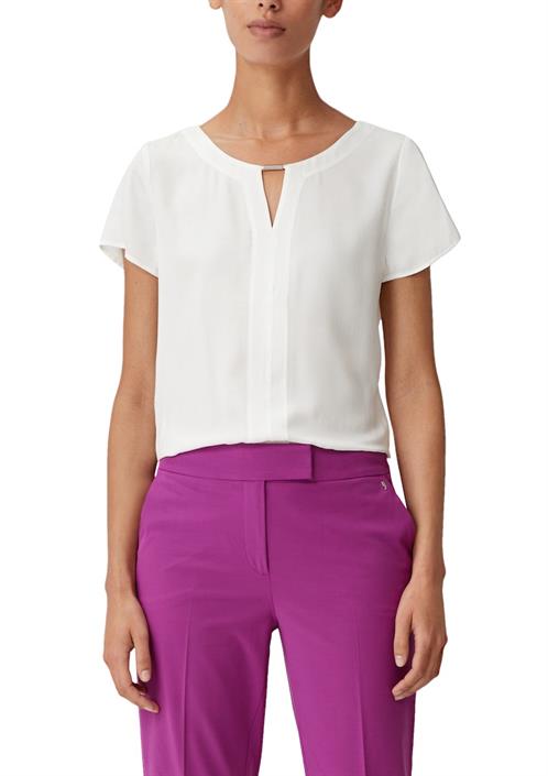 blusenshirt-aus-satin-weiß