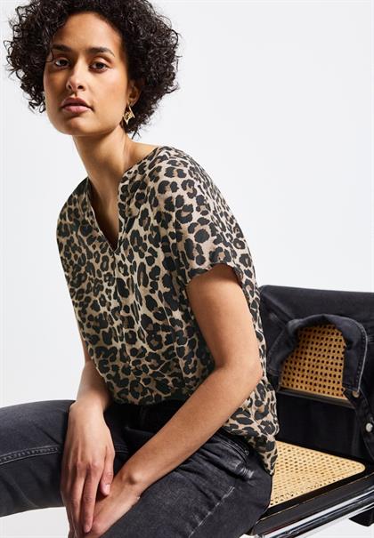Blusenshirt mit Leo-Muster black