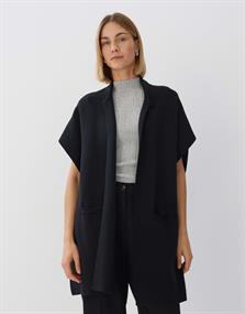Bolesi cape black