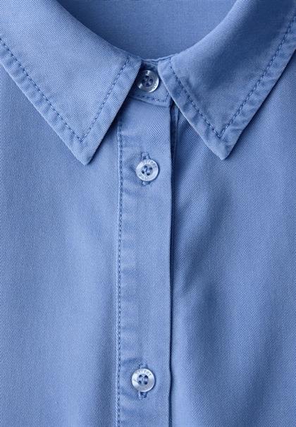 bonnet blue